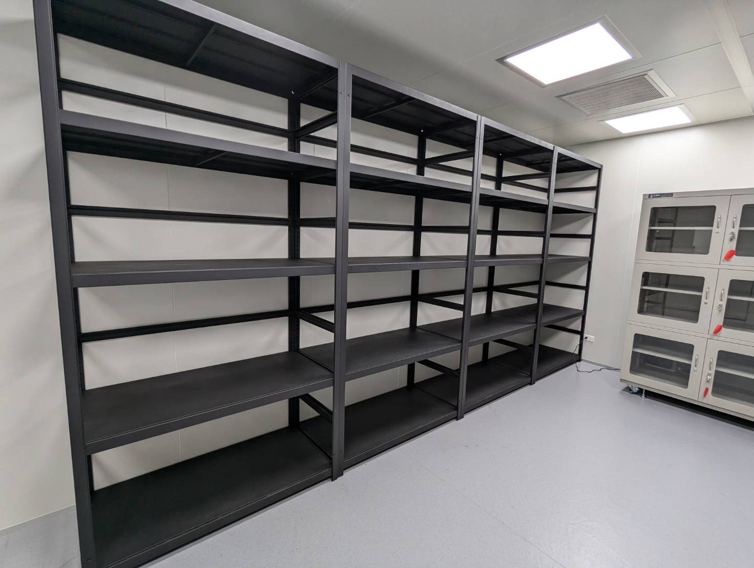 倉庫怎麼規劃？從倉儲架到實際空間配置